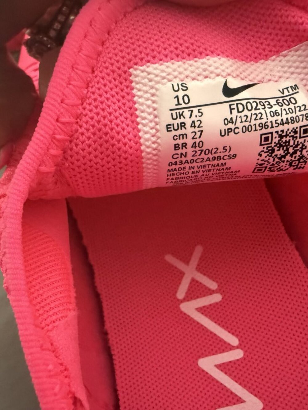 Nike AirMax 270 ladies sneakers New - Picture 7 of 7